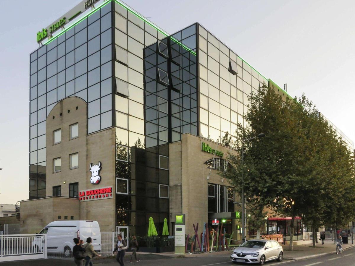 Hotel ibis Styles Bordeaux Centre Mériadeck Exterior foto